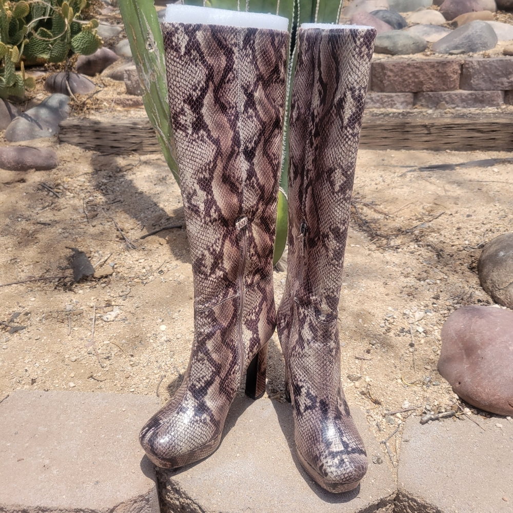 Snake Skin Pattern Platform Heels Boots